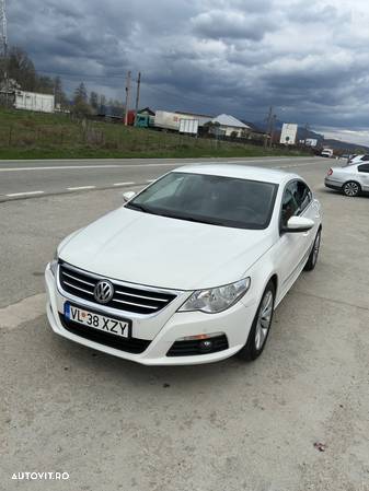 Volkswagen Passat CC 2.0 TDI - 1