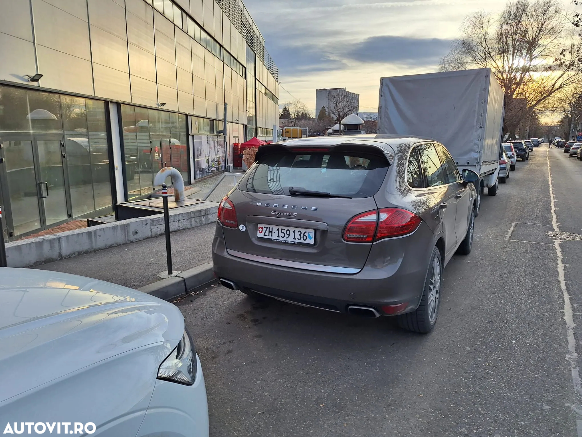 Porsche Cayenne S Hybrid Tiptronic S - 2