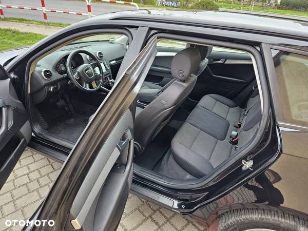 Audi A3 1.4 TFSI Sportback S tronic Attraction - 14