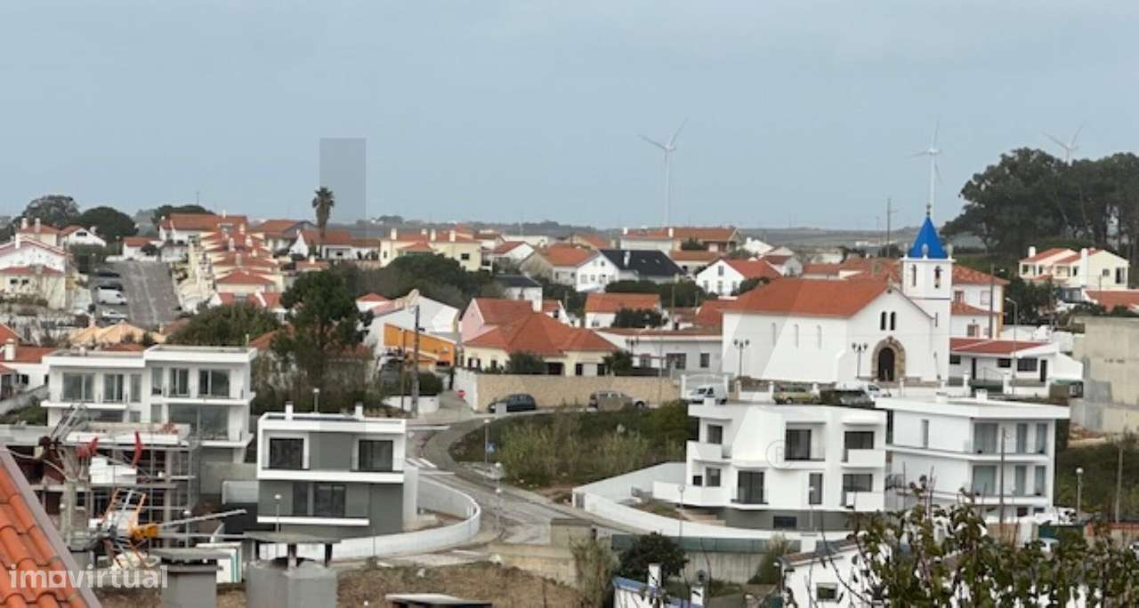 Moradia T3 em Fonte Boa dos Nabos na Ericeira-45