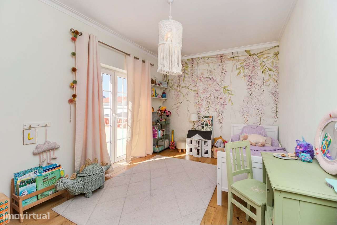 Moradia T6 com Piscina aquecida, Court de Ténis e Jardim na Lourinhã –-14