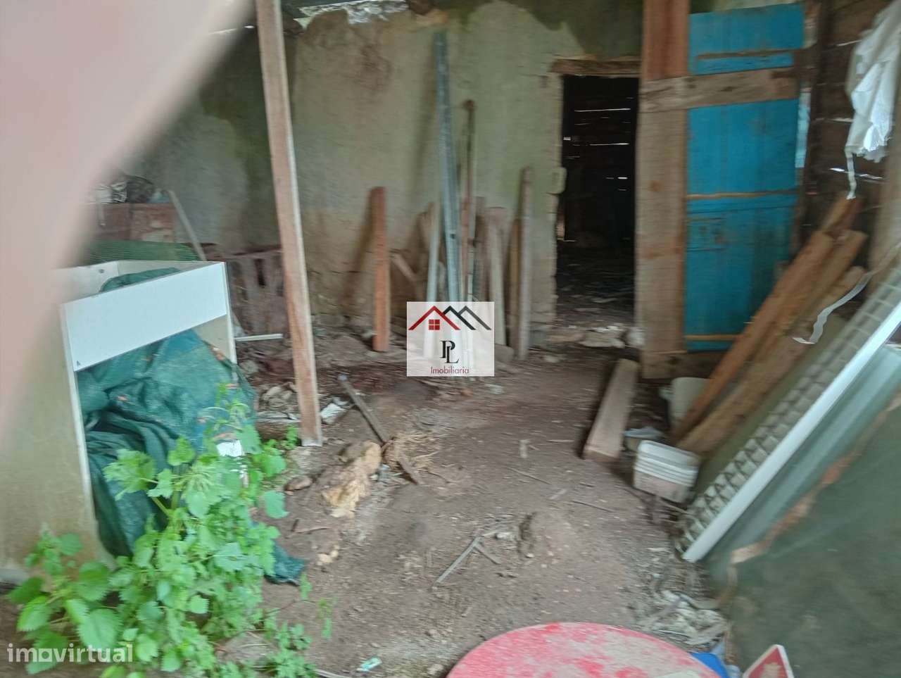 Moradia Térrea T1+1 para reconstrução no Meco em Montemor -o Velho-17