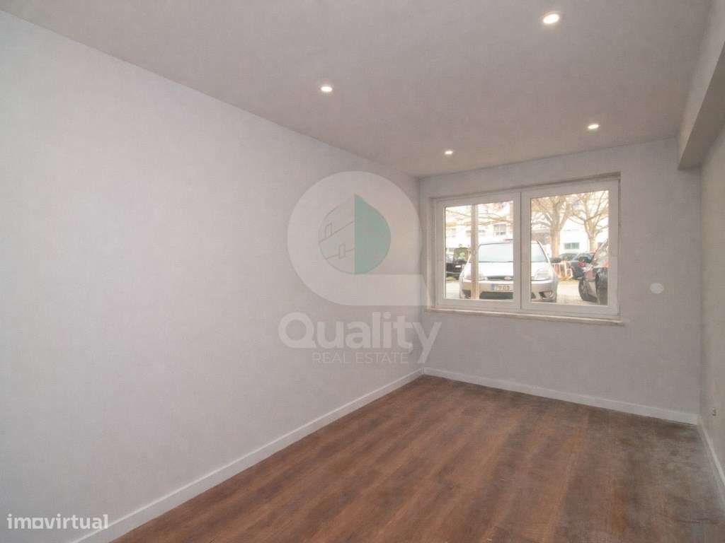 T3 remodelado no centro do Barreiro-27