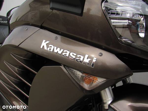 Kawasaki GTR - 29