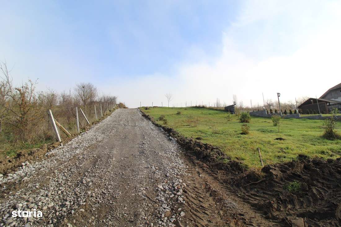 Vând 2 loturi teren intravilan în Hunedoara, zona Buituri...-2