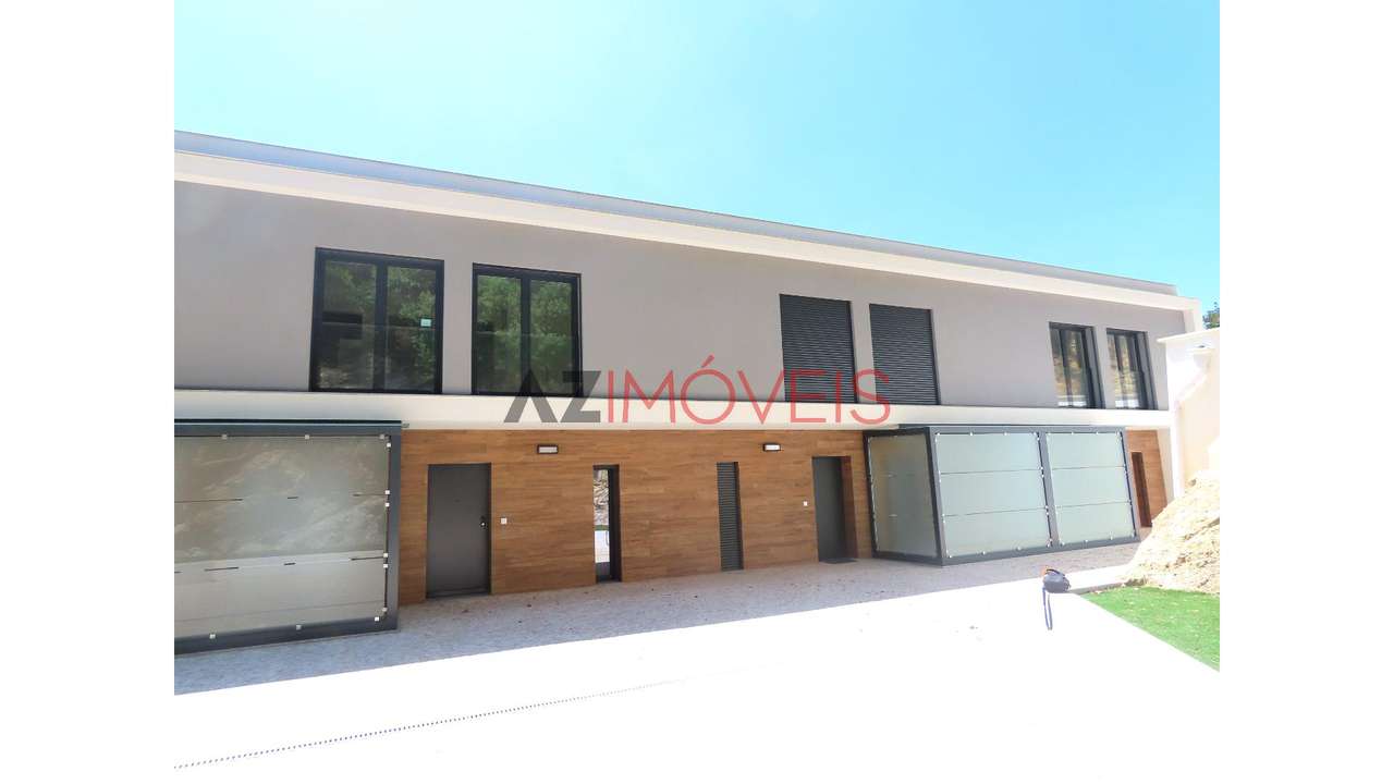 MORADIA NOVA  T3 NO CENTRO DE LEIRIA-32