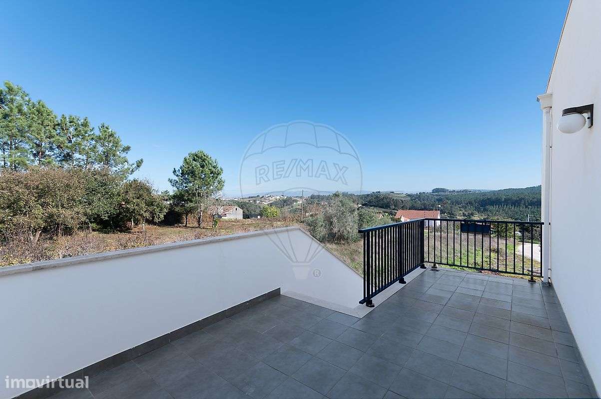 Moradia T3 para venda-5