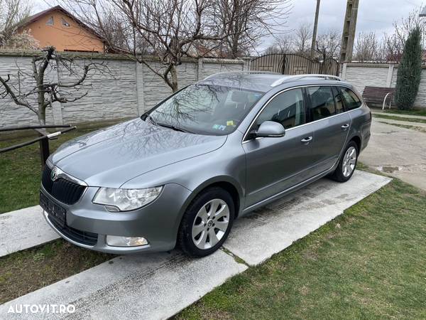 Skoda Superb 2.0 TDI Elegance - 1