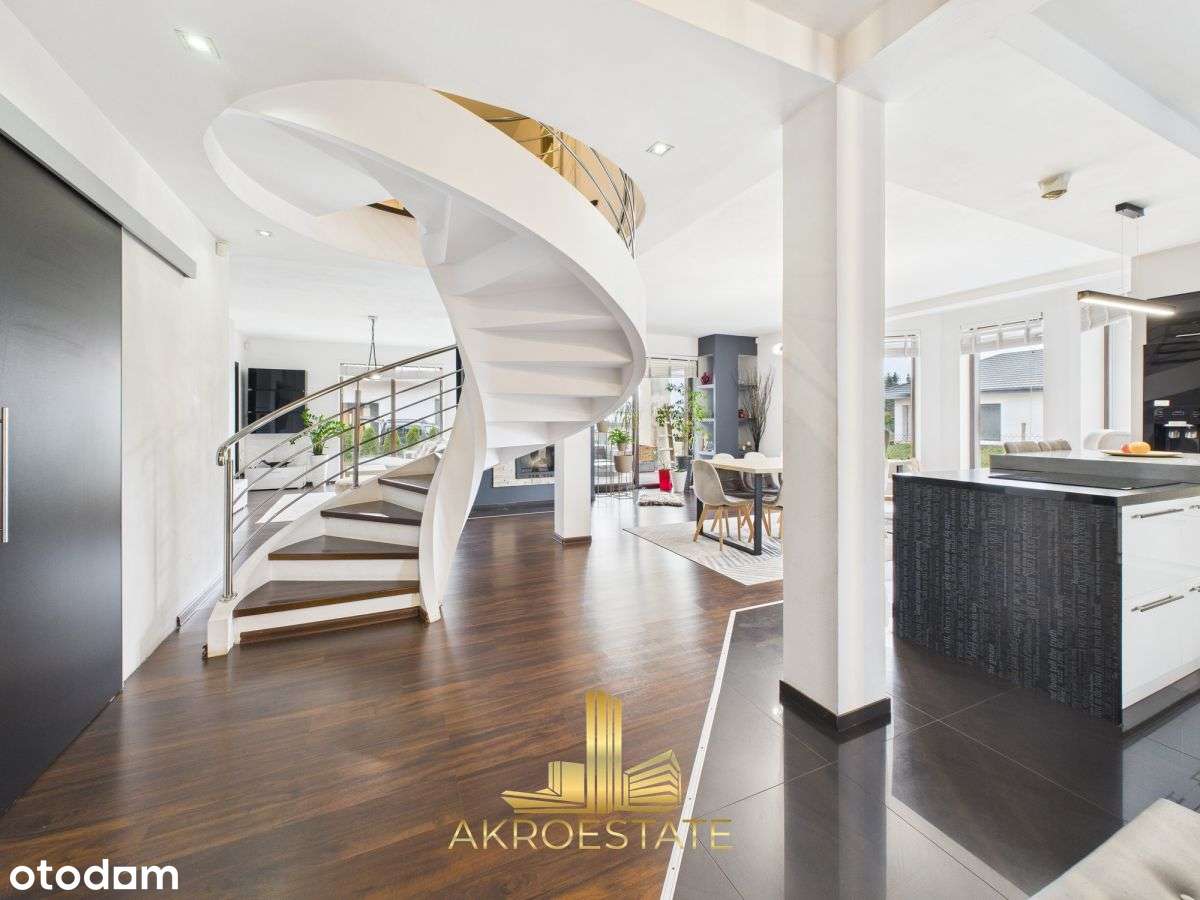 Elegancki i przestronny dom rodzinny!-9