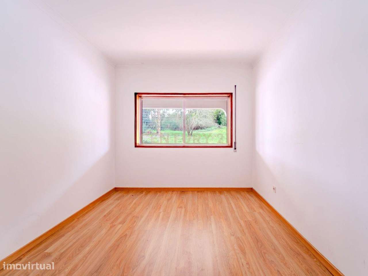 Apartamento T2 com garagem box | Rés-do-chão | Maia-8