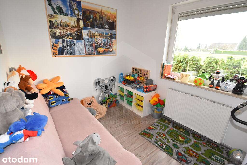 Dom z garażem i fotowoltaiką – Narok-9