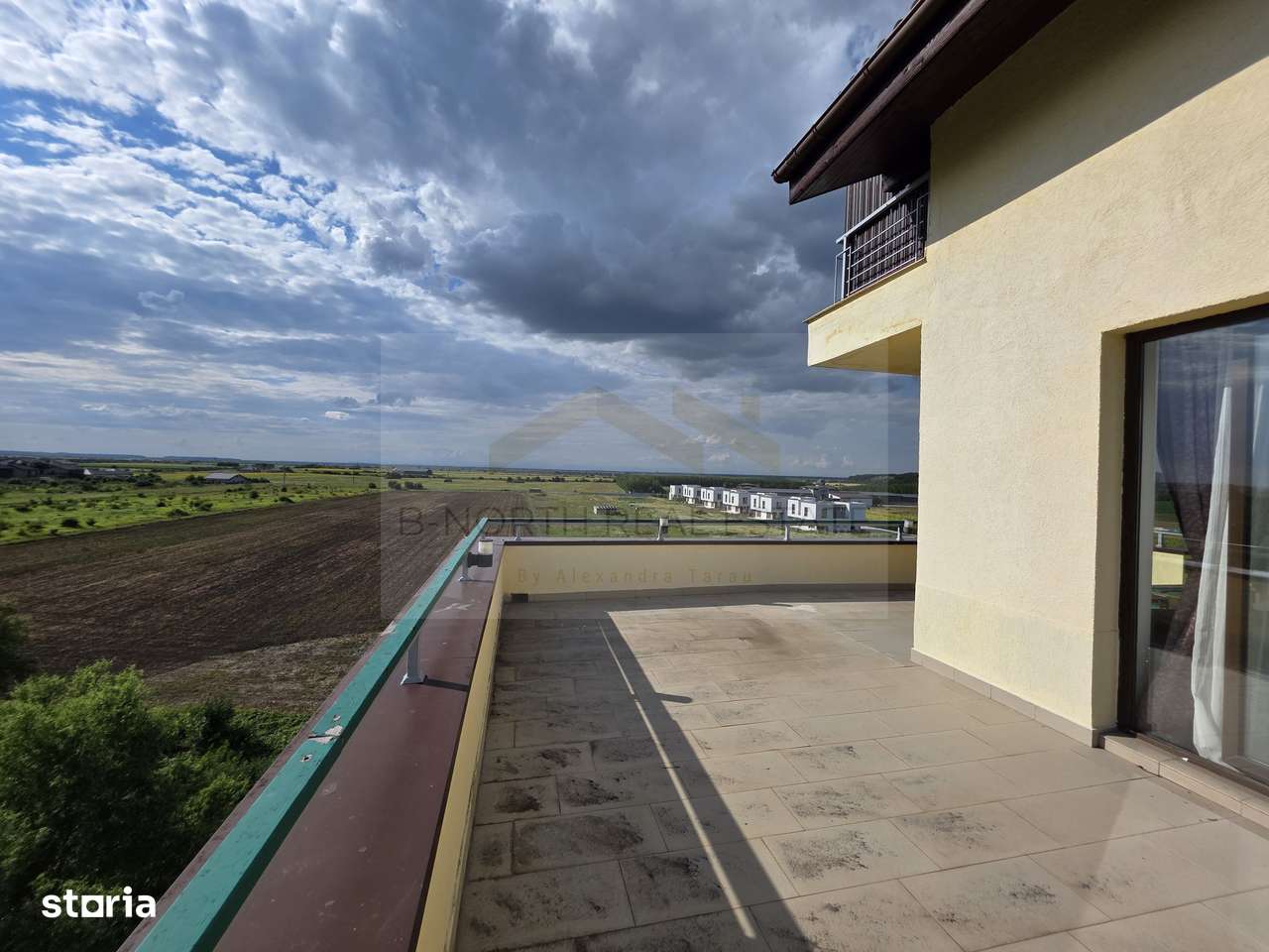 Penthouse 148mp  cu terase75 mp și șemineu | Corbeanca-8