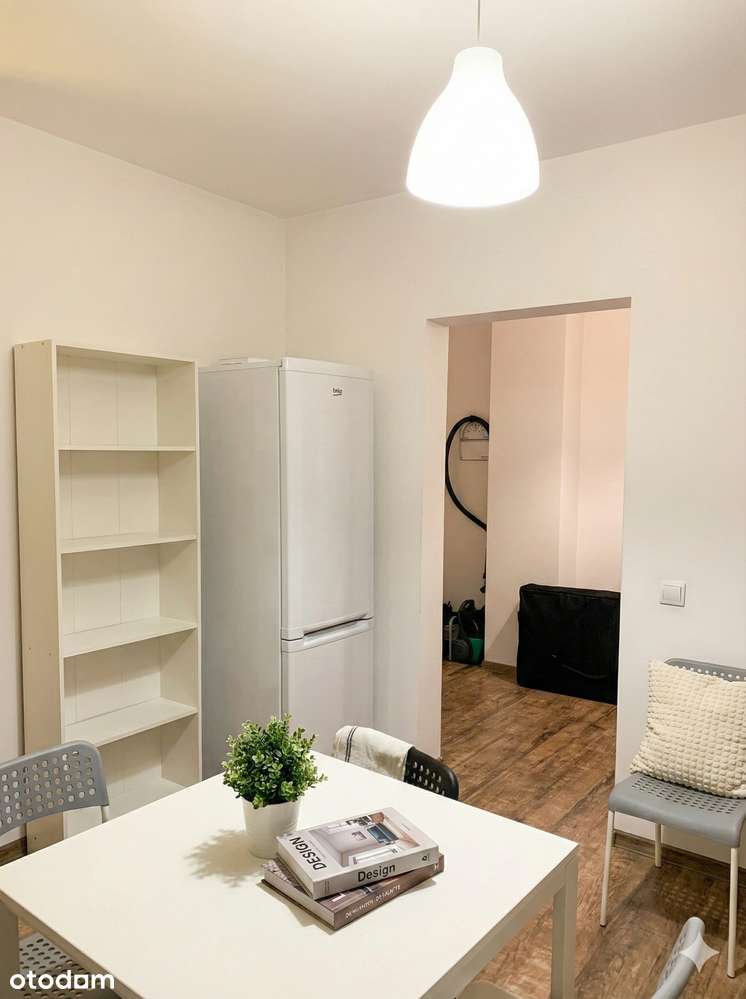 1 Maja , Katowice /7 pokoi / 2 łazienki/ gotowiec inwestycyjny-4