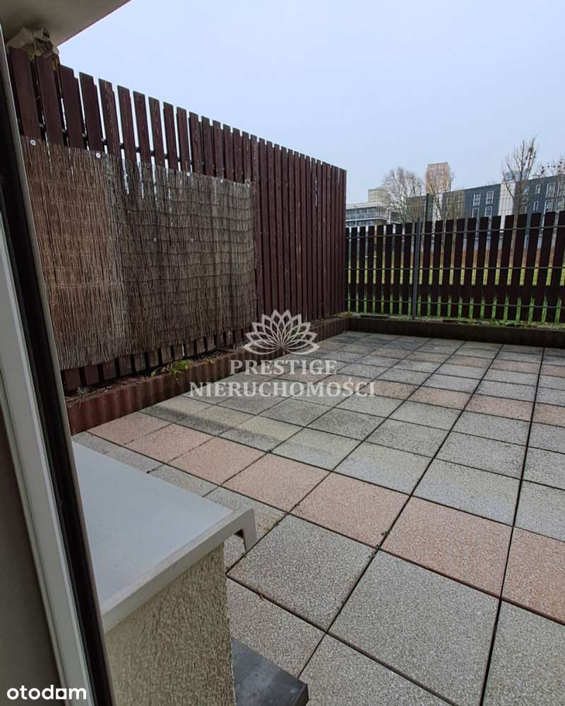 Mieszkanie z miejscem postojow. w garażu podziem.-3