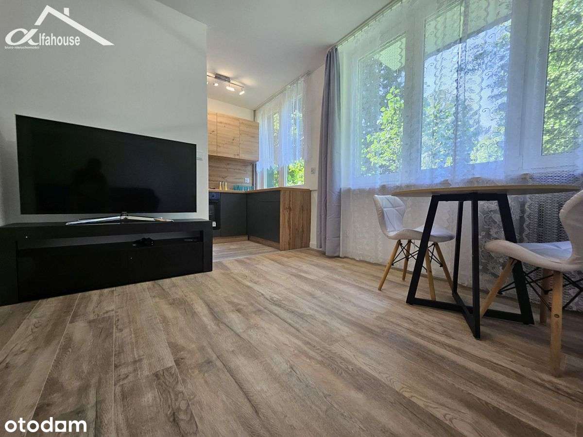 2-pokojowe mieszkanie na Lsm po remoncie - Pełny obrazek: 2/11