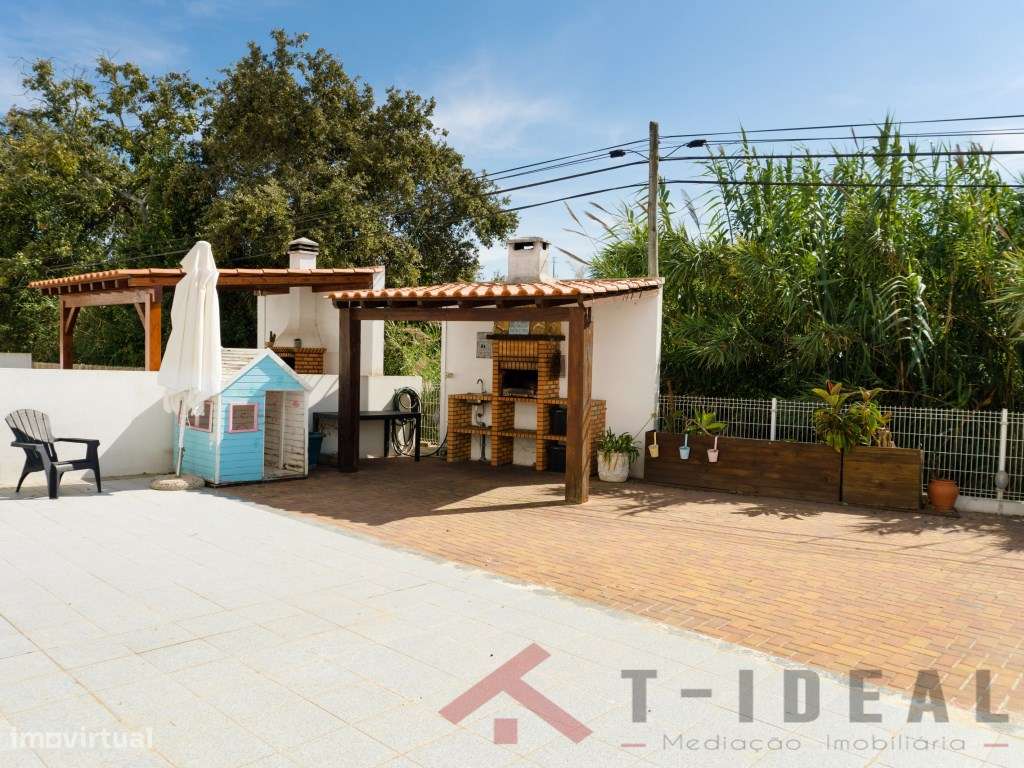 Apartamento T2 com Terraço-6