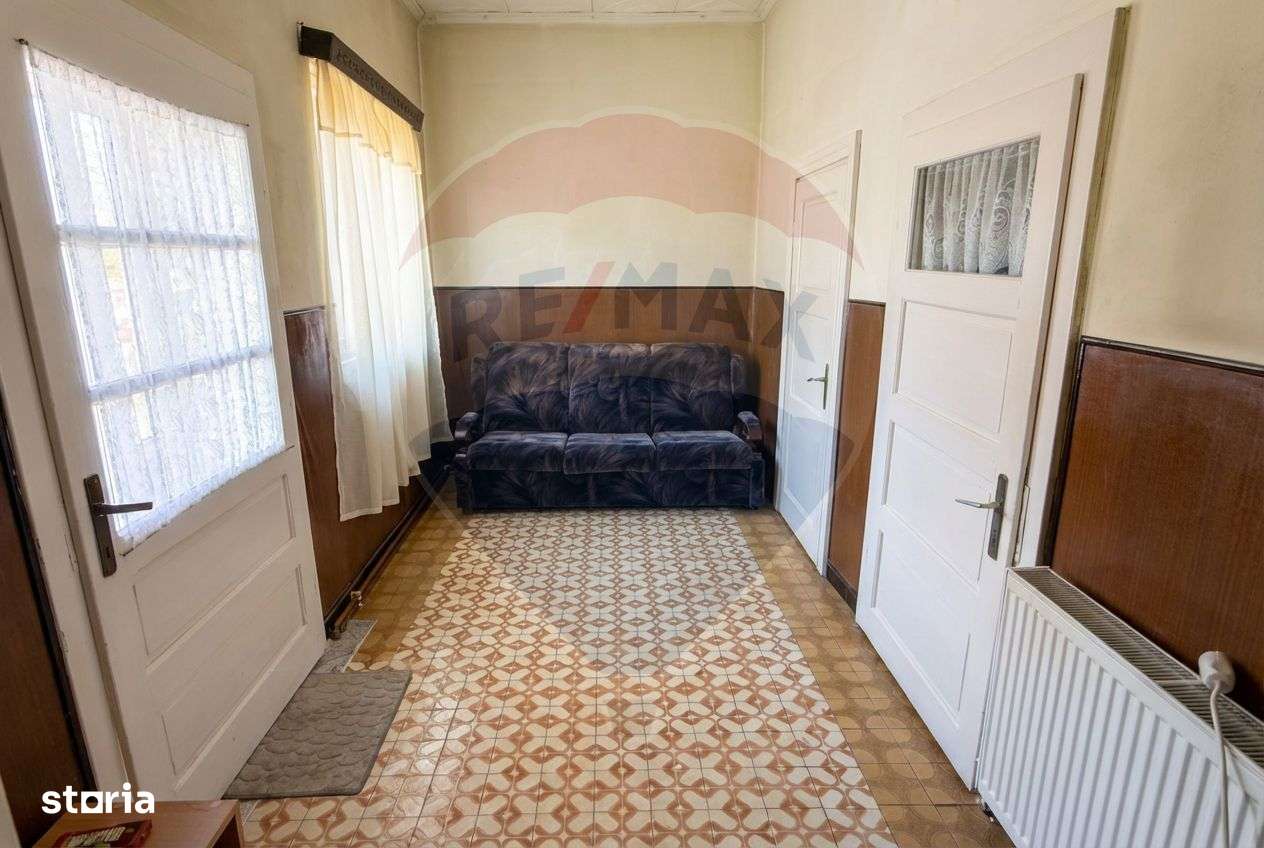 Casă cu 3 camere de vânzare pe str. Fabricii-9