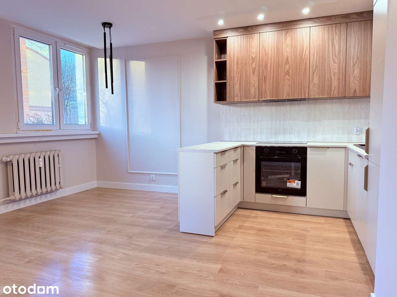 REZERWACJA | 4 pokoje | parter | balkon | po generalnym remoncie - Pełny obrazek: 2/6