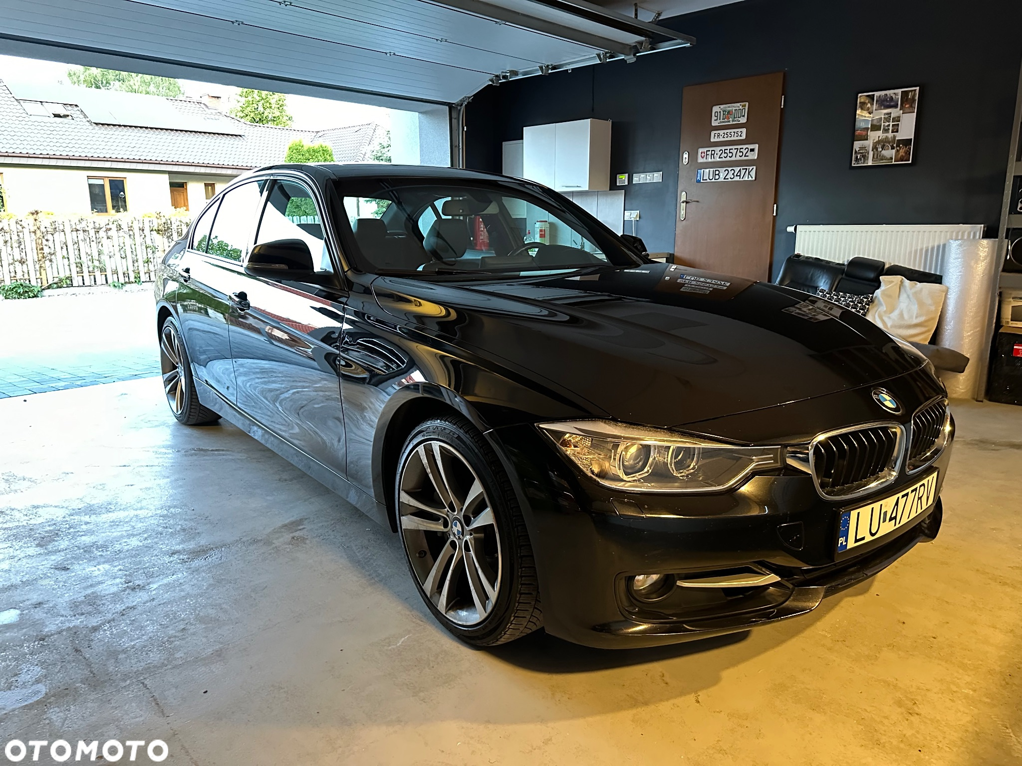 BMW Seria 3 335i xDrive Sport Line - 4