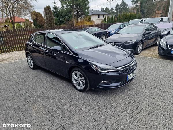 Opel Astra 1.6 D Start/Stop Dynamic - 2