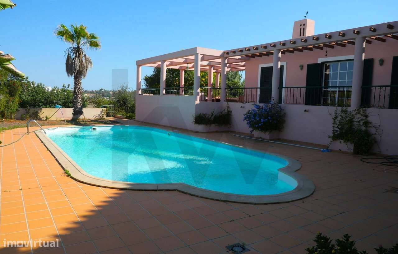 Grande Moradia com 9 divisões, piscina e garagem junto a Estômbar, Lag - Grande imagem: 2/60