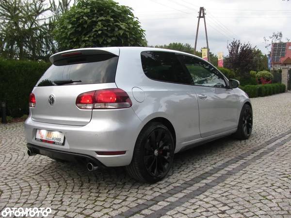 Volkswagen Golf 2.0 GTI DSG - 31