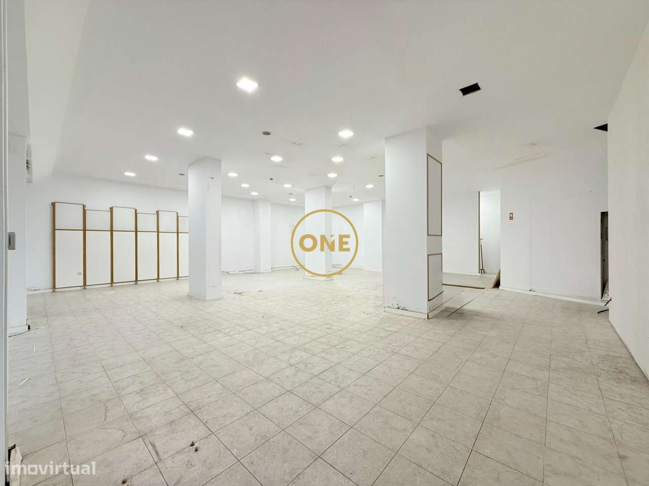 Loja para Arrendamento – Centro da Trofa - Grande imagem: 5/27