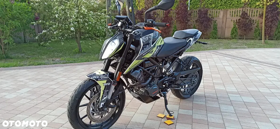 KTM Duke - 5