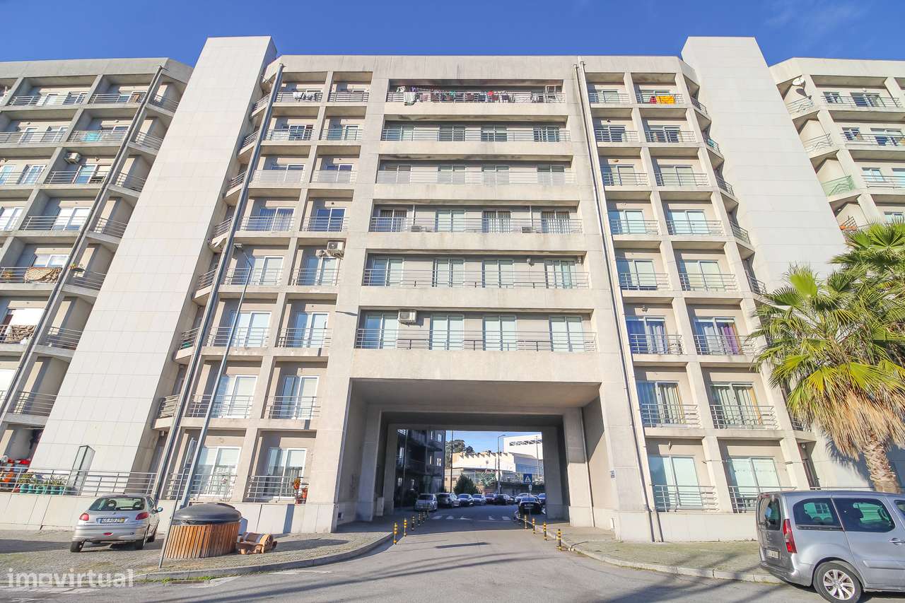 T2 Mobilado e Equipado Centro de Paredes-20