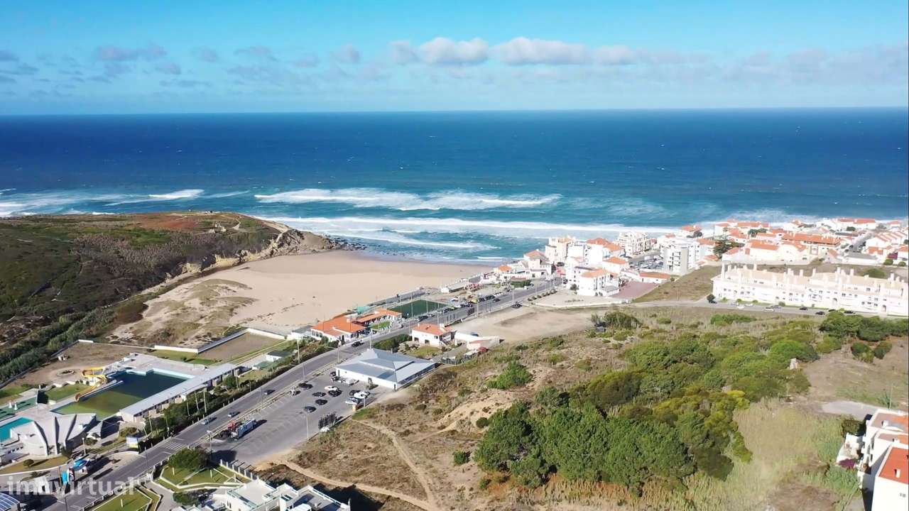 Lote de Terreno Urbano a poucos minutos do Atlântico – Praia das Maçãs - Grande imagem: 2/24