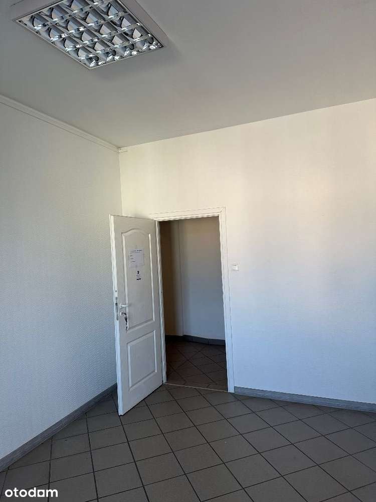 Lokal w atrakcyjnej kamienicy - centrum Chełma - Pełny obrazek: 3/7