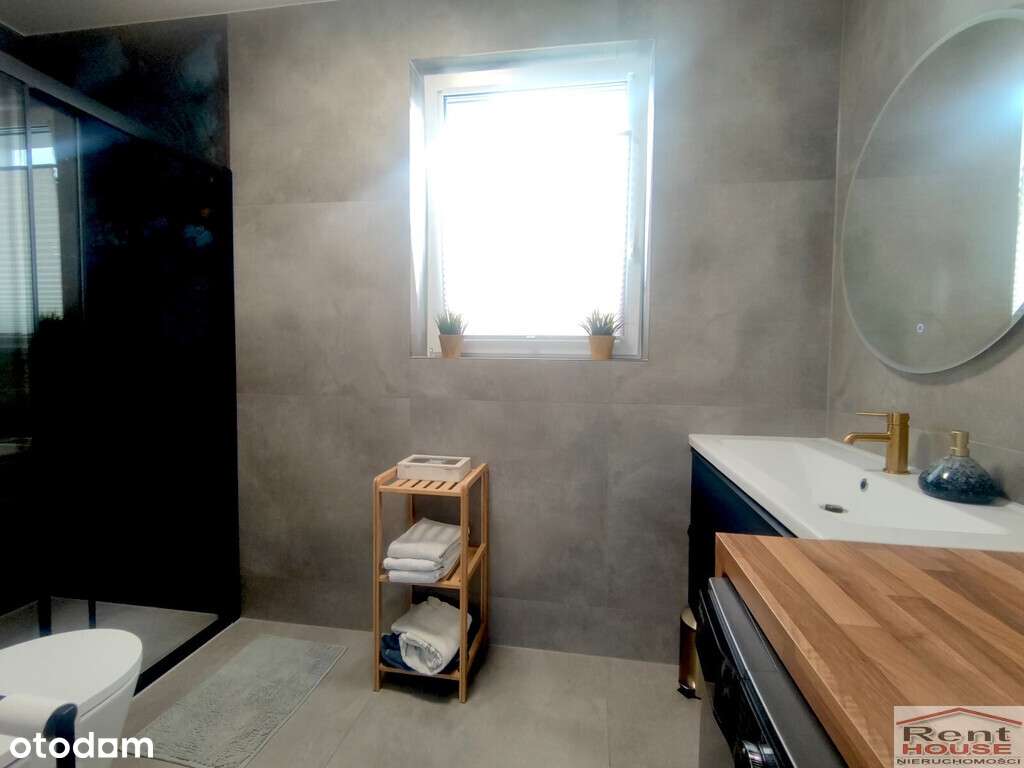 Całkowicie wykończony nowy bliźniak z garażem-14