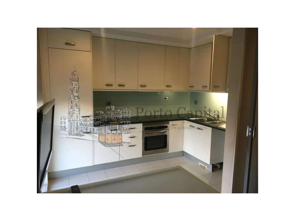 T2 Duplex com Piscina, Terraços e Garagem em Lavra, Matosinhos - Grande imagem: 4/21