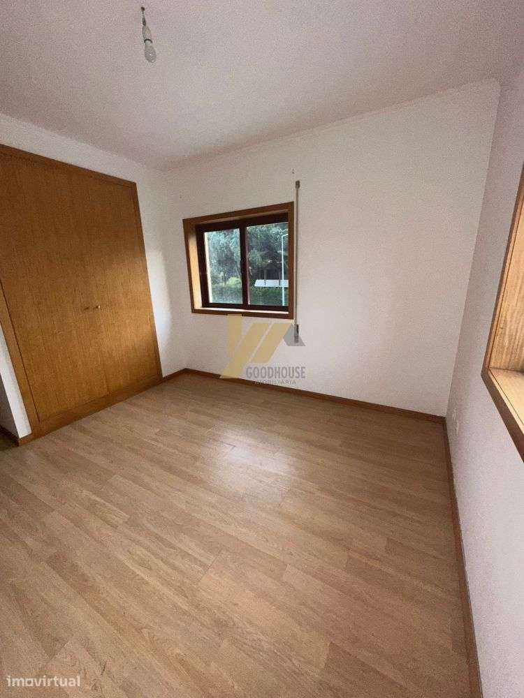 Apartamento T3 com boas áreas - Grande imagem: 5/11