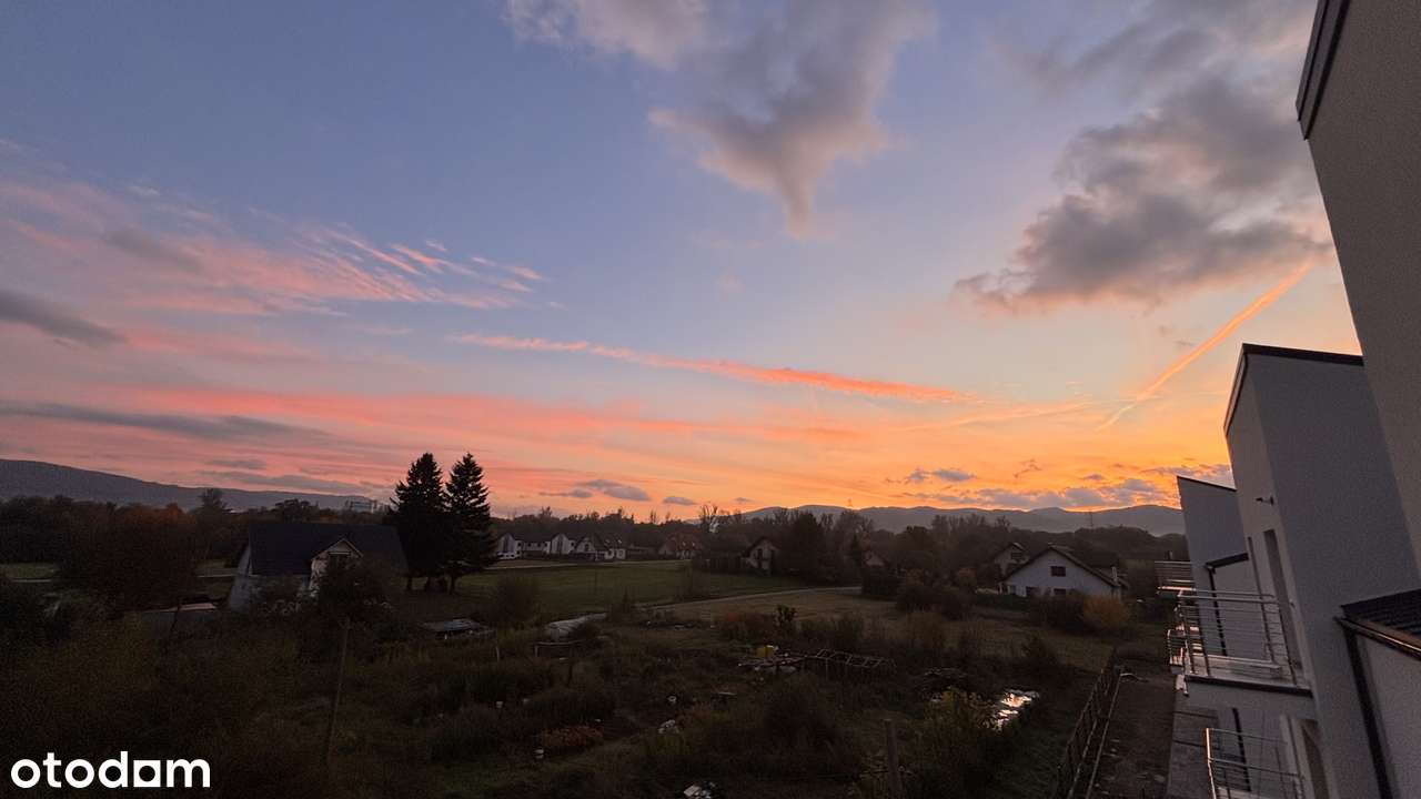 Dwupoziomowy apartament z ogródkiem i miejscem postojowym w cenie ! - Pełny obrazek: 4/8