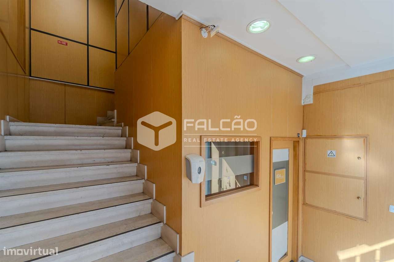 Loja  Venda em Algés, Linda-a-Velha e Cruz Quebrada-Dafundo,Oeiras-5