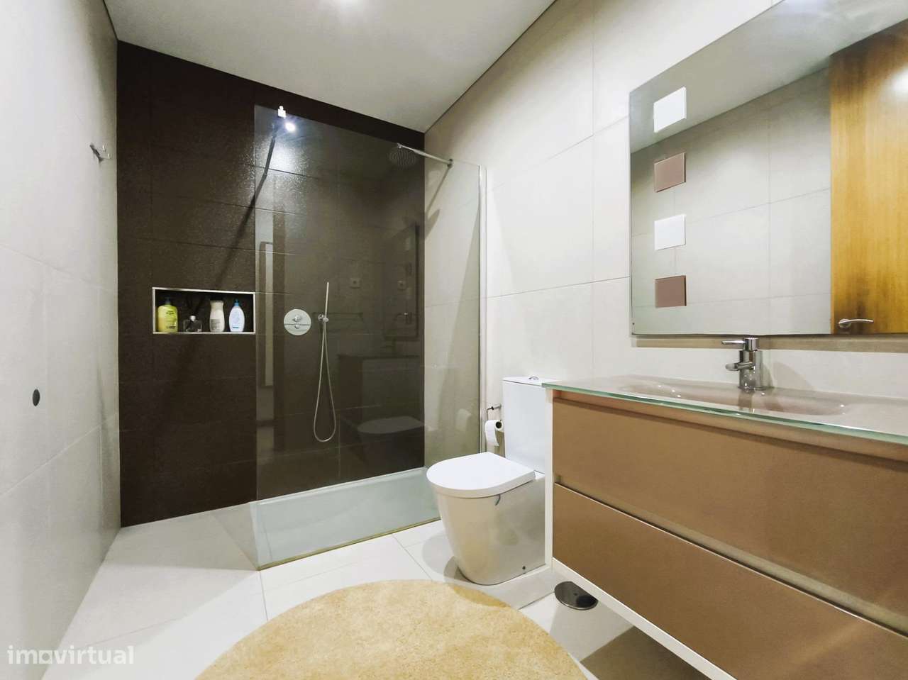 Moradia T3+1 (Centro Póvoa de Varzim a 300m da praia)-18