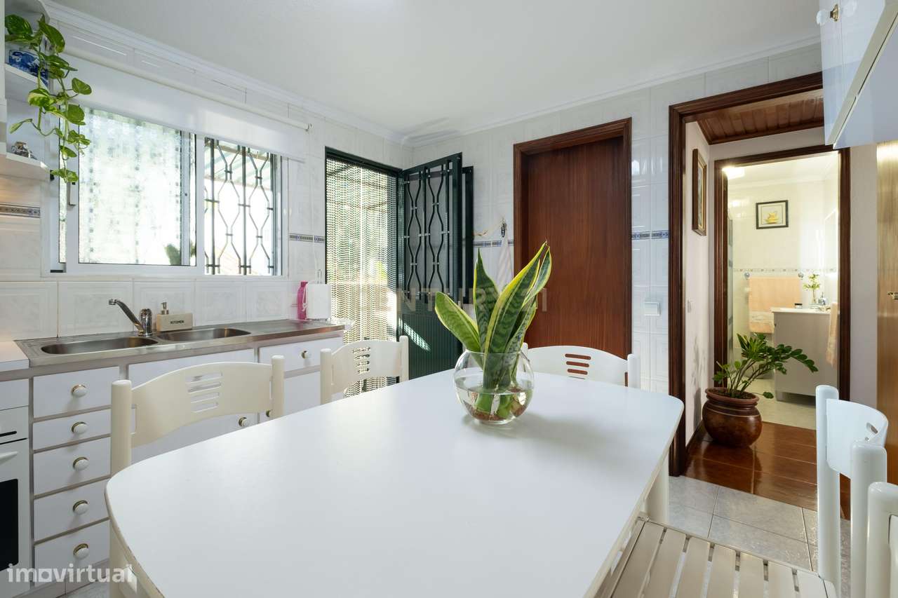 Moradia Típica Madeirense com Potencial Único – Piornais, Funchal-32