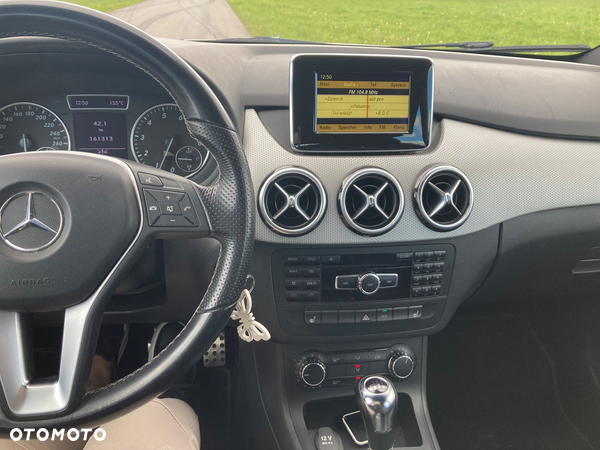 Mercedes-Benz Klasa B 180 BlueEFFICIENCY Edition Style - 10