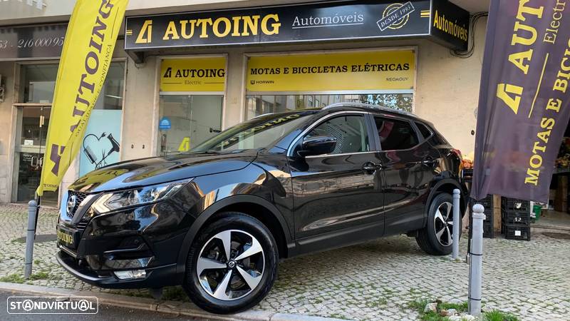 Nissan Qashqai 1.5 dCi N-Connecta - 1