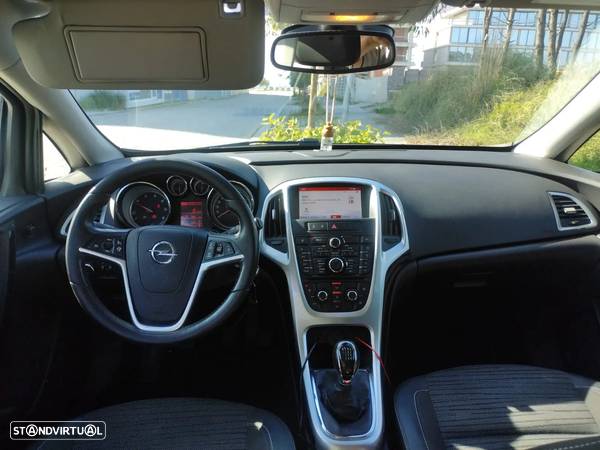 Opel Astra 1.6 CDTi Executive Start/Stop - 16