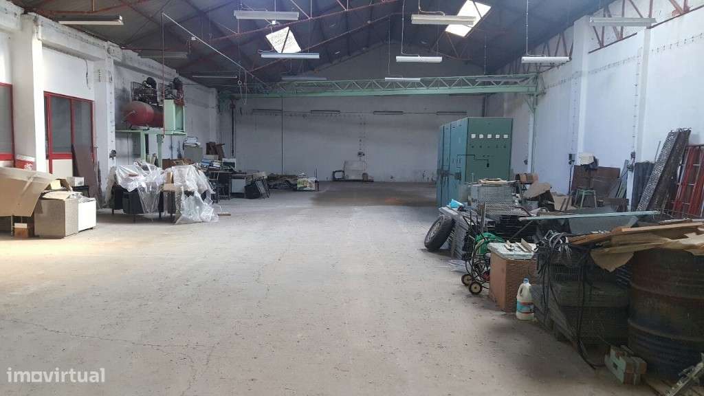 Armazém para venda em Odivelas - Grande imagem: 1/7