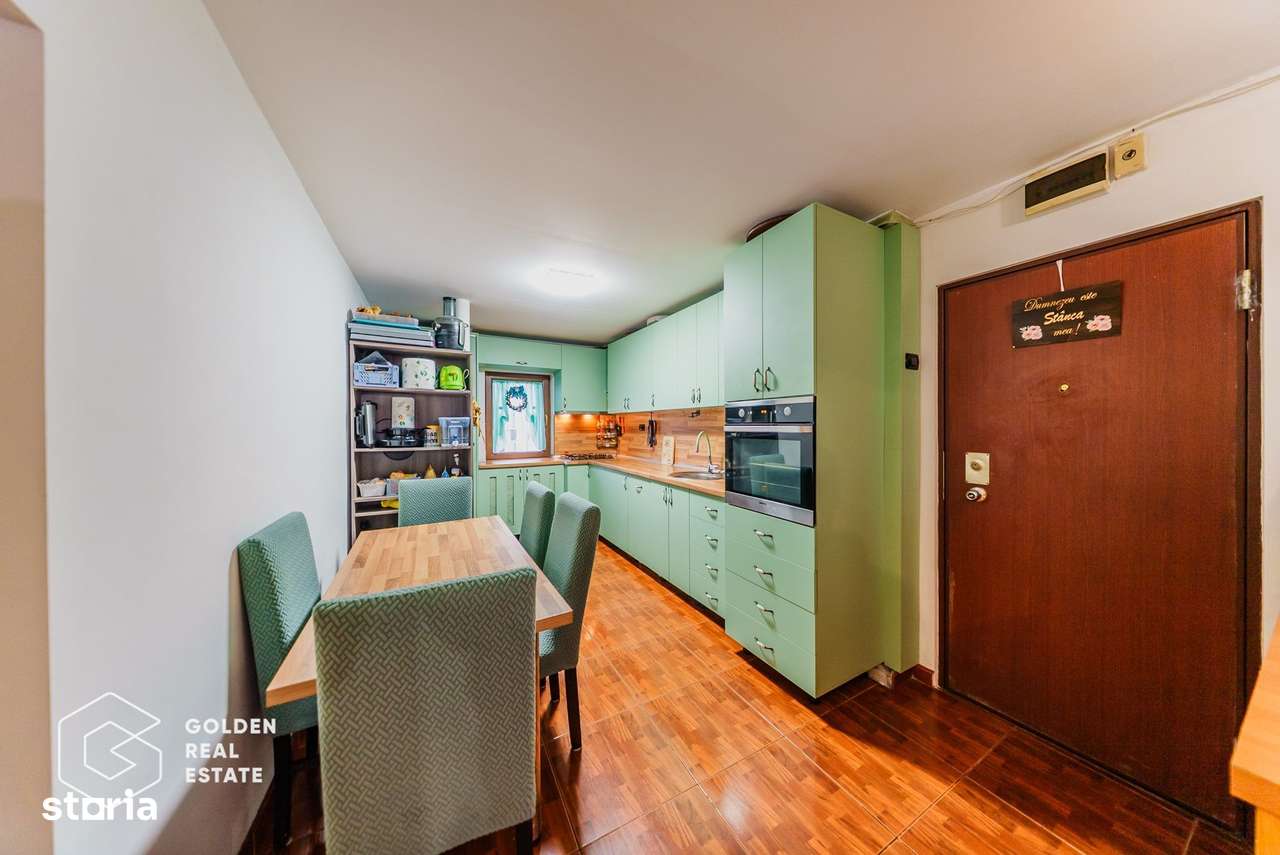 Apartament 4 camere, decomandat, etaj 2, Micalaca, str Fratiei - Imagine principală: 5/17