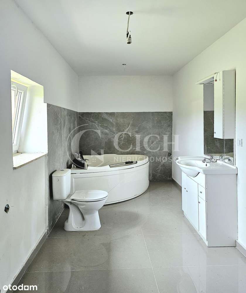 Dom z dużą działką w atrakcyjnej cenie.-13