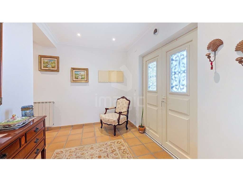 Moradia T4 isolada, usada, Encarnação - Mafra-4