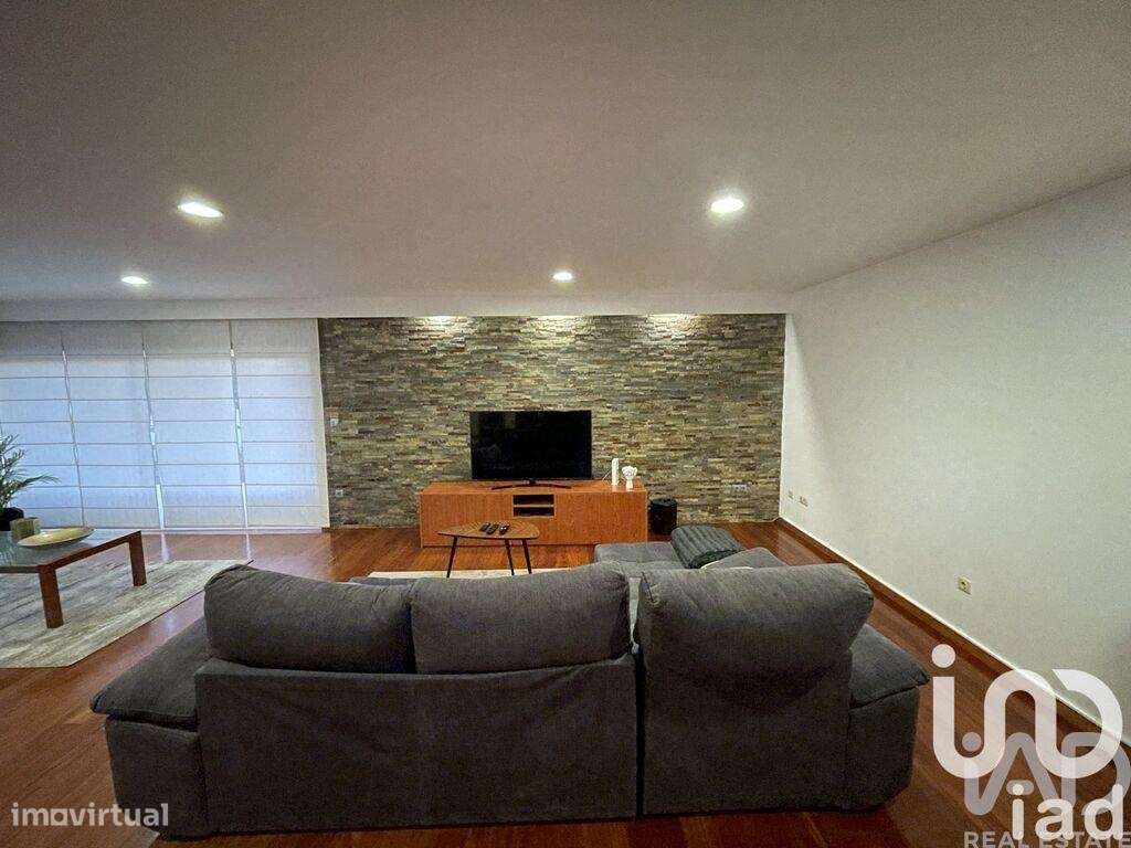 Moradia isolada T3 em Tamel de 240 m2 - Grande imagem: 5/40