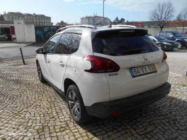 Peugeot 2008 1.5 BlueHDi Style - 2