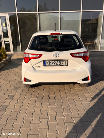 Toyota Yaris 1.0 Premium - 2