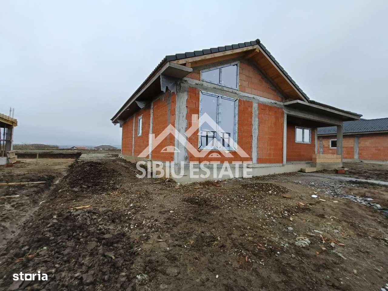 Casa individuala pe un singur nivel, Sura Mica Sibiu - Imagine principală: 2/20