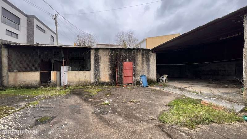 Armazém Oportunidade única na Aldeia Gavinha – Alenquer!-24